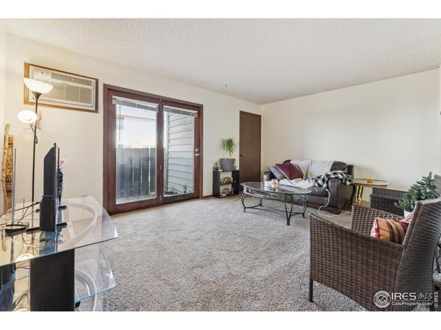 332 Terri Dr, Loveland, CO 80537