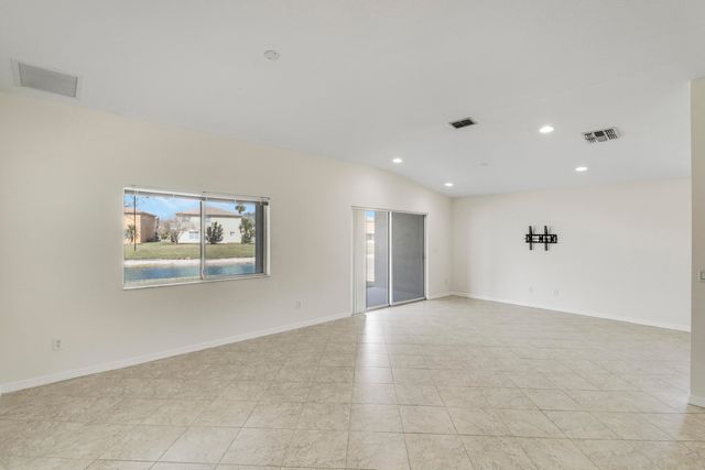 2007 SW Jamesport Dr Drive, Port St. Lucie, Port St Lucie, FL 34953