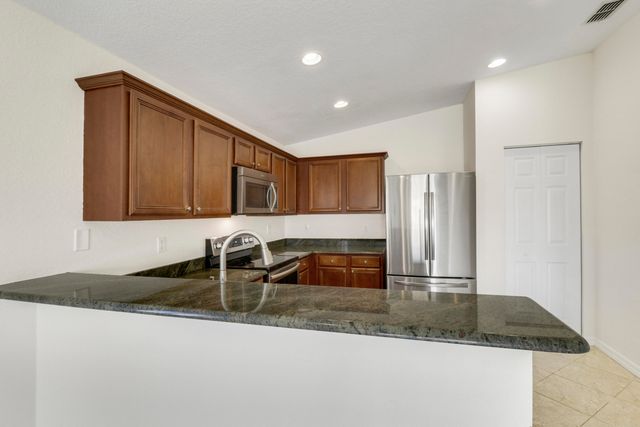 2007 SW Jamesport Dr Drive, Port St. Lucie, Port St Lucie, FL 34953