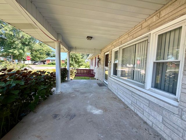 214 Laurel Drive, Berea, KY 40403