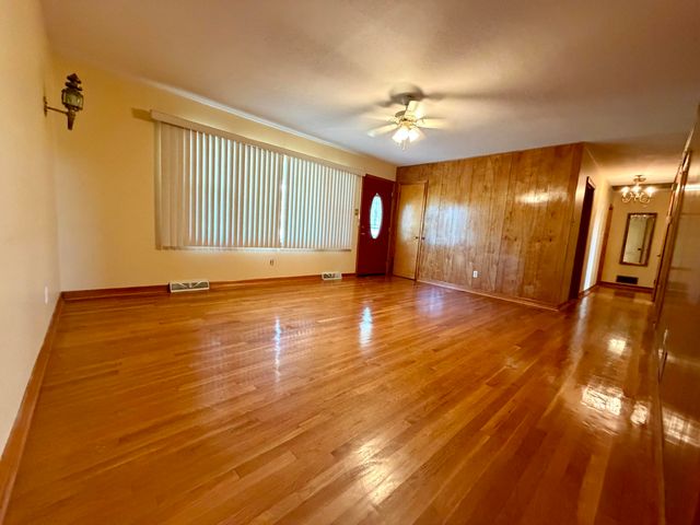 214 Laurel Drive, Berea, KY 40403