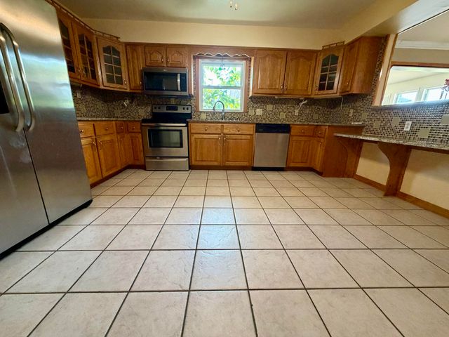 214 Laurel Drive, Berea, KY 40403