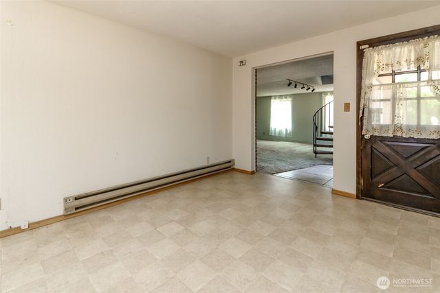 15421 Rose Rd SW, Lakewood, WA 98498