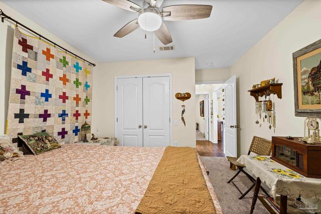 1953 Shadow Lake Dr, Gulf Breeze, FL 32563