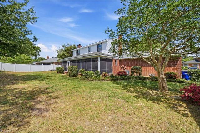 6809 Fordwick DR, Norfolk, VA 23518