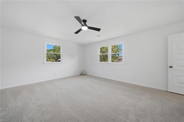 6809 Fordwick DR, Norfolk, VA 23518