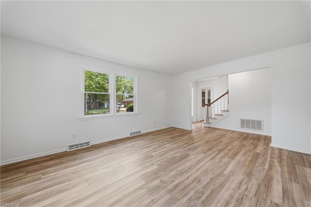 6809 Fordwick DR, Norfolk, VA 23518