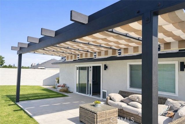 14481 Fairview Lane, Huntington Beach, CA 92647