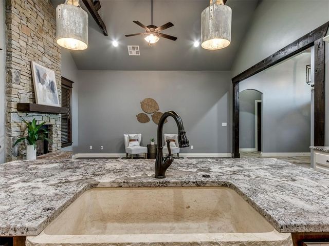 4613 Hambletonian Lane, Mustang, OK 73064