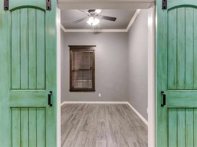 4613 Hambletonian Lane, Mustang, OK 73064
