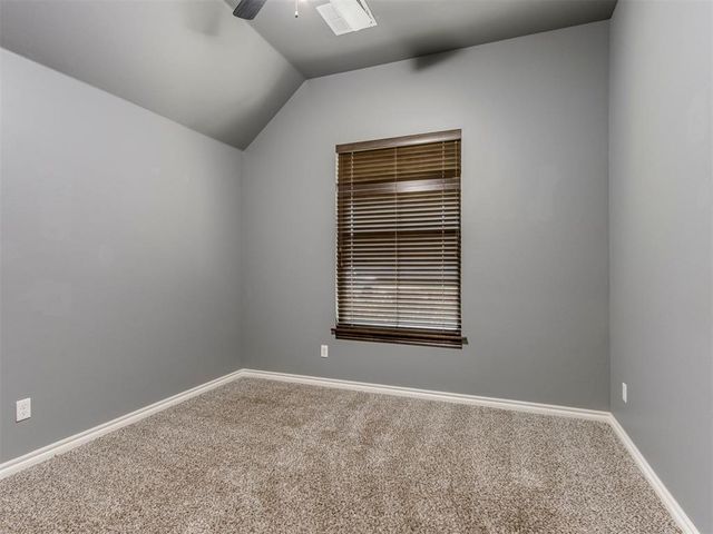 4613 Hambletonian Lane, Mustang, OK 73064