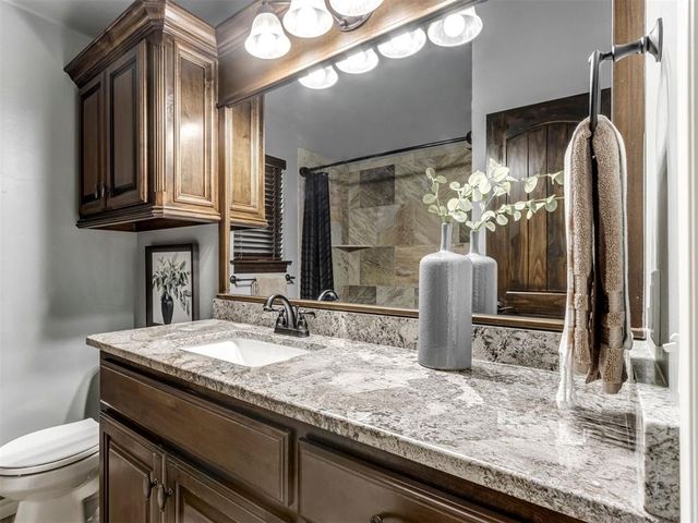 4613 Hambletonian Lane, Mustang, OK 73064
