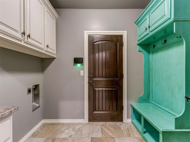 4613 Hambletonian Lane, Mustang, OK 73064