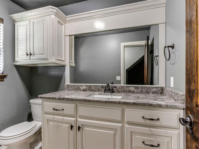 4613 Hambletonian Lane, Mustang, OK 73064