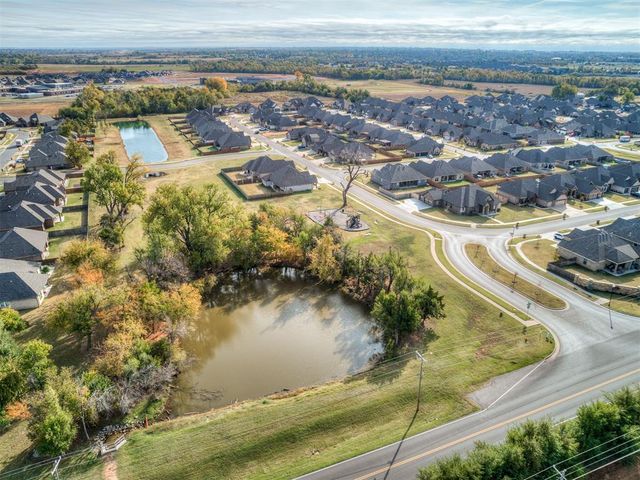 4613 Hambletonian Lane, Mustang, OK 73064