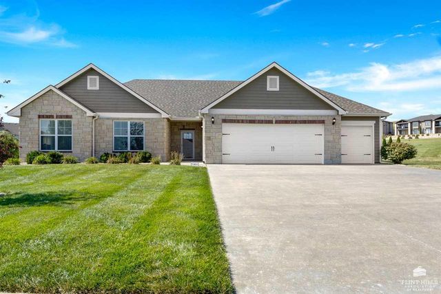 3429 Eldridge Drive, Manhattan, KS 66503