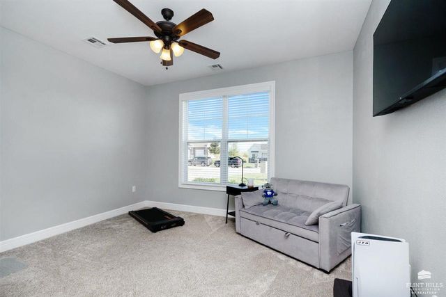 3429 Eldridge Drive, Manhattan, KS 66503