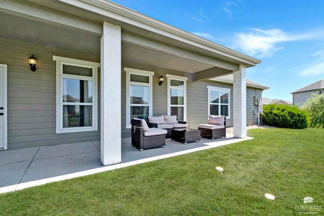 3429 Eldridge Drive, Manhattan, KS 66503