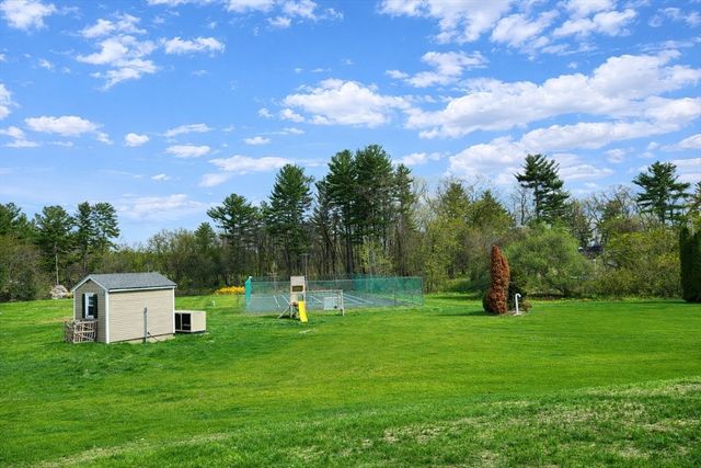 46 Pawtucket 34, Tyngsborough, MA 01879