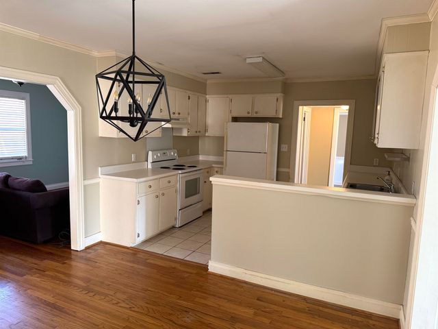 365 Forest Avenue, Spartanburg, SC 29302