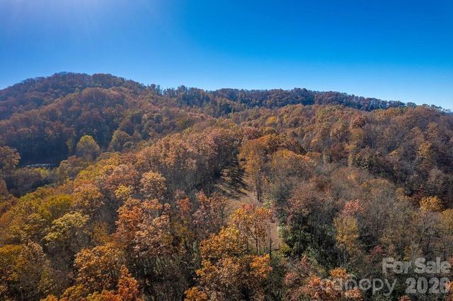 700 Copperhead Cove, Sylva, NC 28779