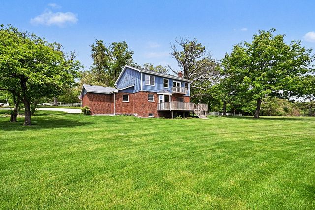 23115 S Hidden Lake Trail, Crete, IL 60417