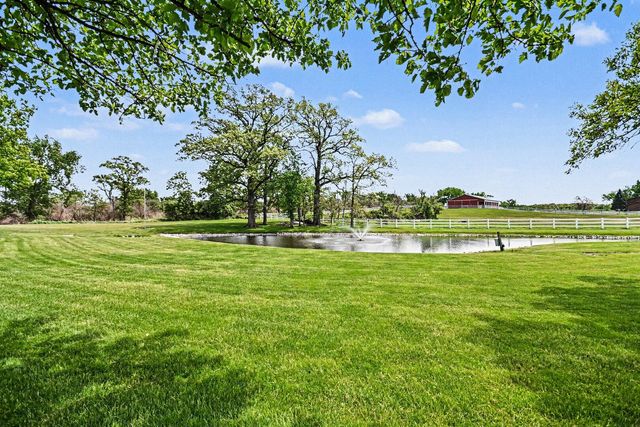 23115 S Hidden Lake Trail, Crete, IL 60417