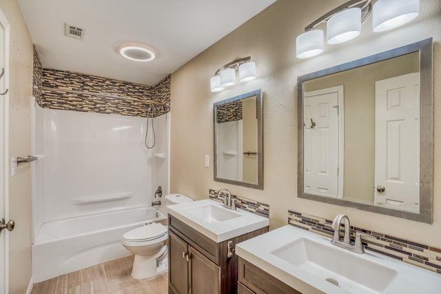 2309 San Augustine Lane, Friendswood, TX 77546