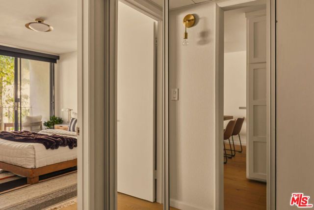 1230 N Sweetzer Avenue 204, West Hollywood, CA 90069