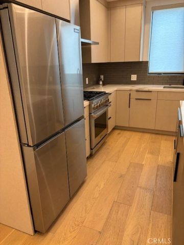 14553 Benefit Street, Sherman Oaks, CA 91403