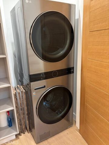 14553 Benefit Street, Sherman Oaks, CA 91403