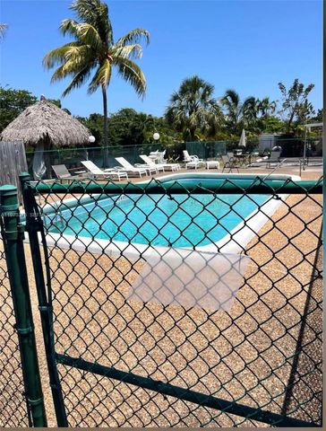 3211 SW 44th St 117, Dania Beach, FL 33312