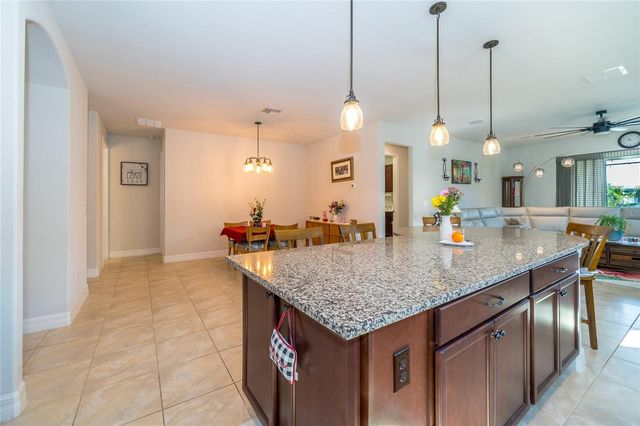 4748 BALLAST CREST COVE, Land O Lakes, FL 34638