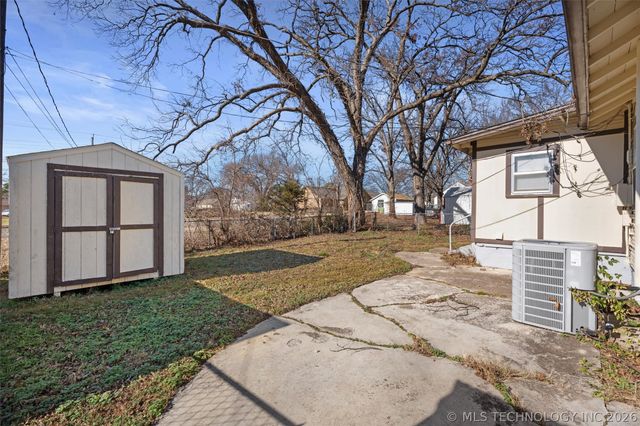 721 S Creek Avenue, Bartlesville, OK 74003