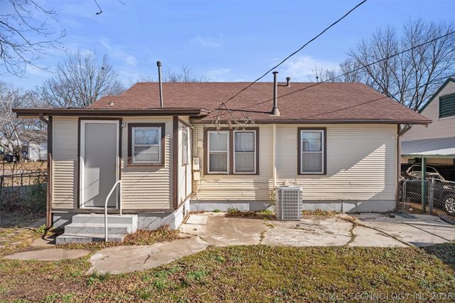 721 S Creek Avenue, Bartlesville, OK 74003