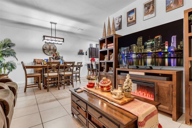 11424 SW 251st St, Homestead, FL 33032