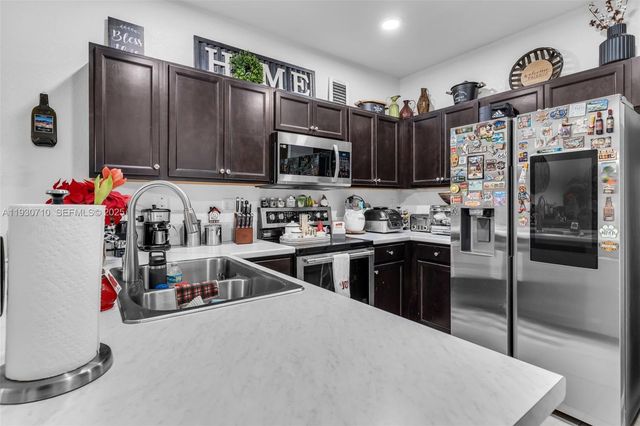 11424 SW 251st St, Homestead, FL 33032