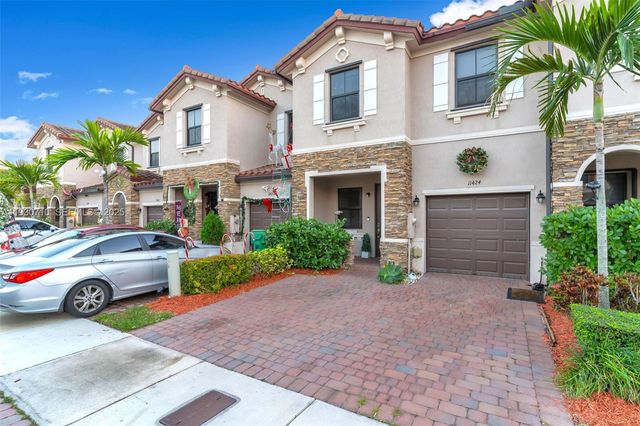 11424 SW 251st St, Homestead, FL 33032