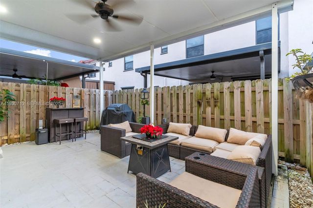 11424 SW 251st St, Homestead, FL 33032