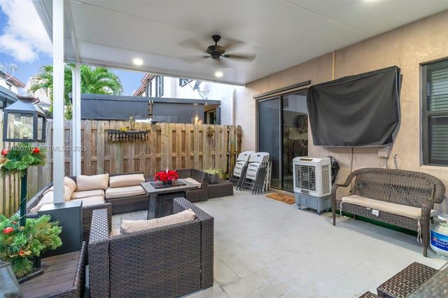 11424 SW 251st St, Homestead, FL 33032