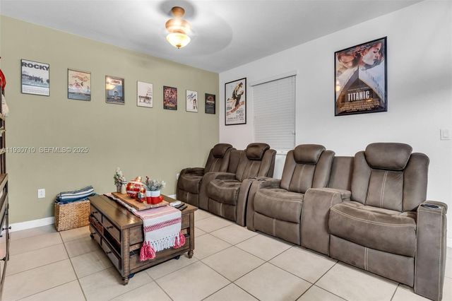 11424 SW 251st St, Homestead, FL 33032