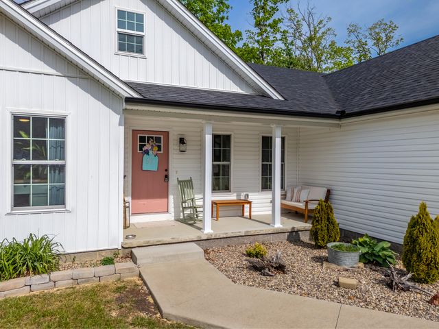 87 Woodlock Drive, Morehead, KY 40351