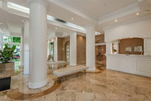 770 Claughton Island Drive 809, Miami, FL 33131