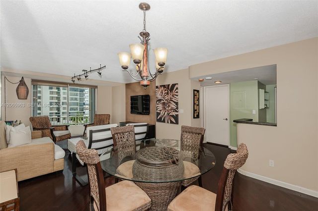 770 Claughton Island Drive 809, Miami, FL 33131