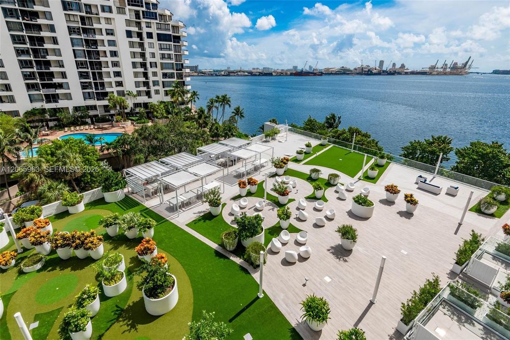 770 Claughton Island Drive 809, Miami, FL 33131