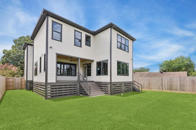 2214 Chantilly Lane, Houston, TX 77018