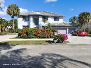 5112 NW 67th Ave, Lauderhill, FL 33319
