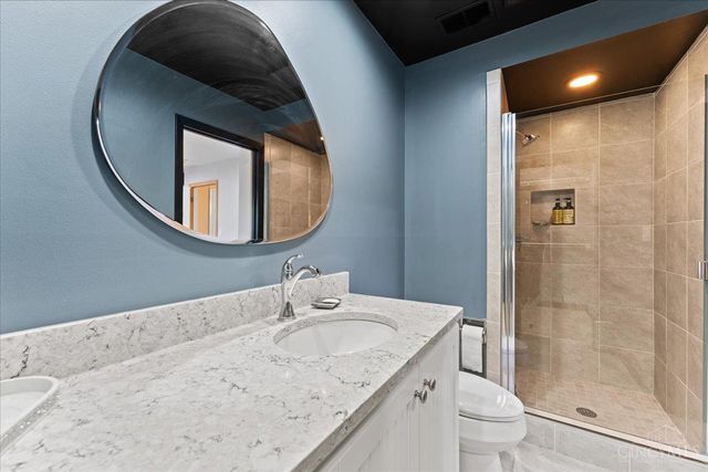 6220 Hawk Ridge Lane, Indian Hill, OH 45243