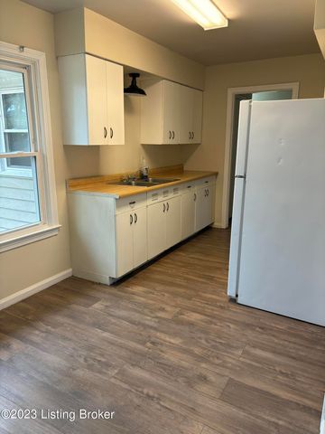 215 Heady Ave, Richlawn, KY 40207