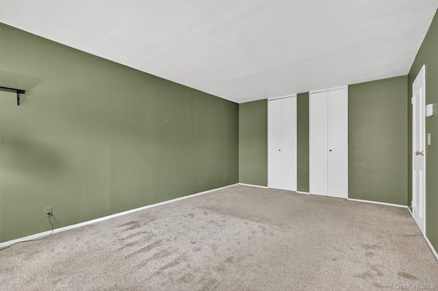 10 Oakwood Terrace 38, New Windsor, NY 12553